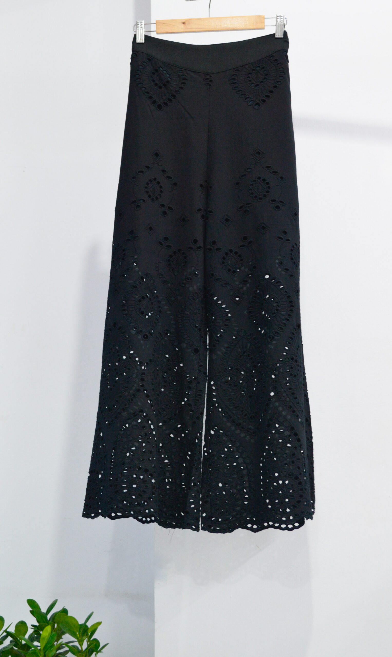 Schiffli CoOrd Set with Pants Black - Image 4